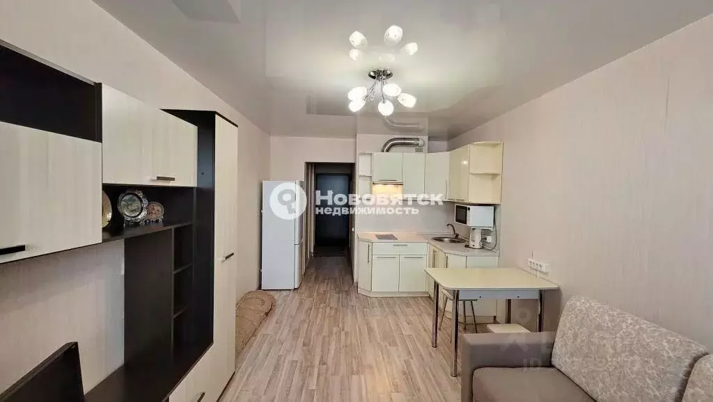 Студия Кировская область, Киров ул. Мостовицкая, 1к1 (24.5 м) - Фото 1
