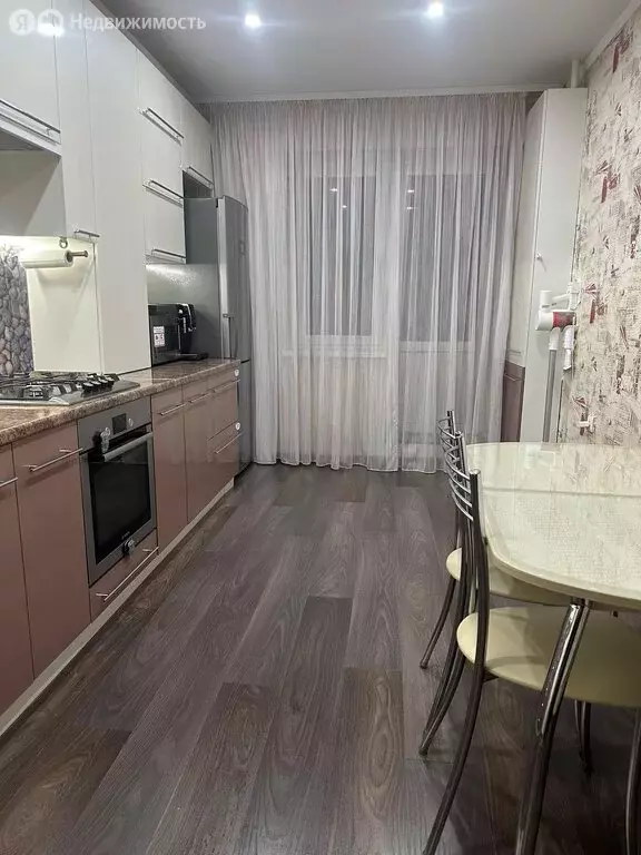 2-комнатная квартира: Кропоткин, 1-й микрорайон, 22 (64.4 м) - Фото 1