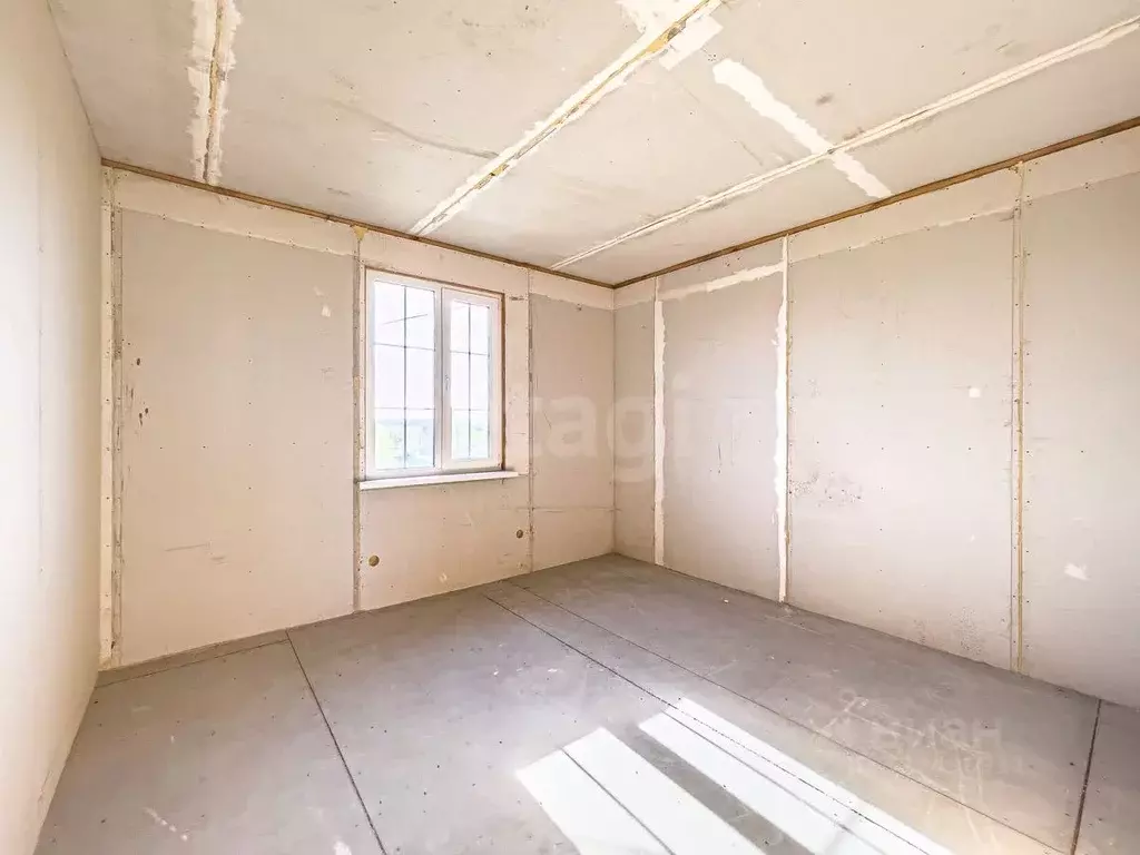 Дом в Вологодская область, пос. Надеево ул. Радужная (120 м) - Фото 1