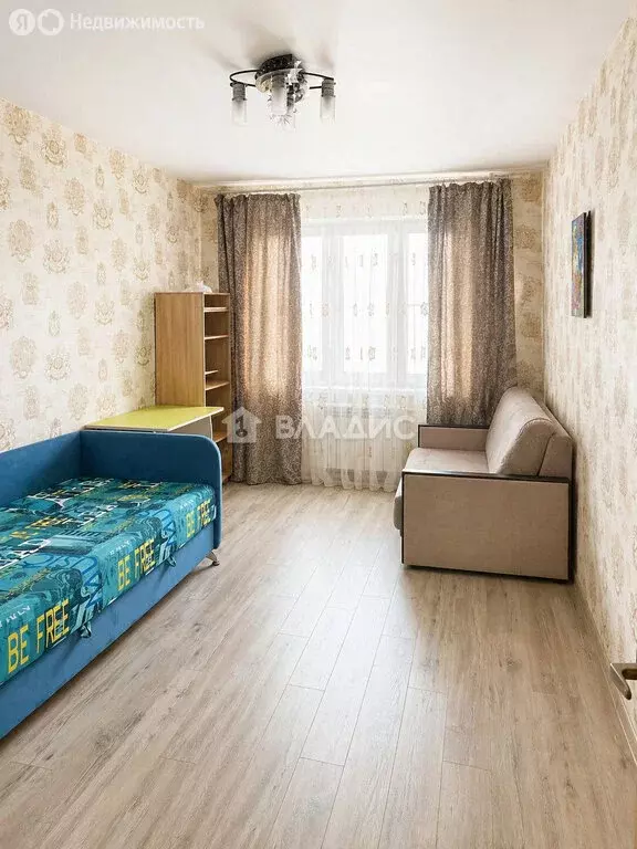 2-комнатная квартира: Серпухов, улица Ворошилова, 143Бк2 (58.2 м) - Фото 1