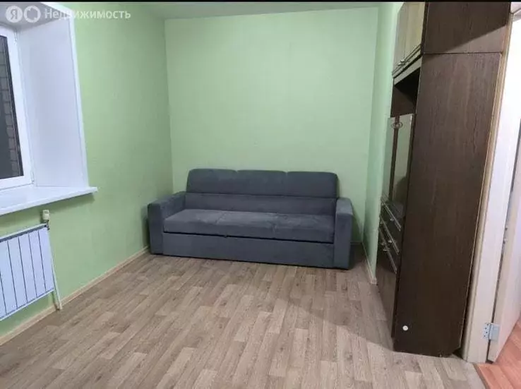 1-комнатная квартира: Ирбит, улица Стекольщиков, 4 (34.7 м) - Фото 0