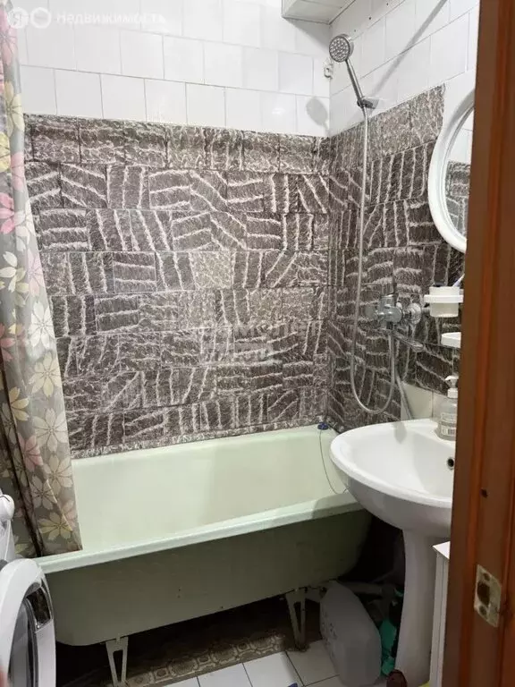 2-комнатная квартира: Ижевск, Нижняя улица, 38 (50.4 м) - Фото 2