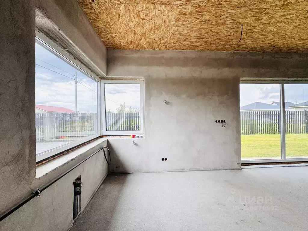 Дом в Калининградская область, Гурьевский муниципальный округ, пос. ... - Фото 1