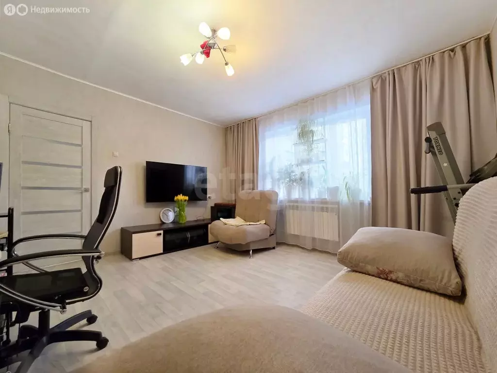 3-комнатная квартира: Нижний Тагил, Уральский проспект, 64 (60.4 м) - Фото 1