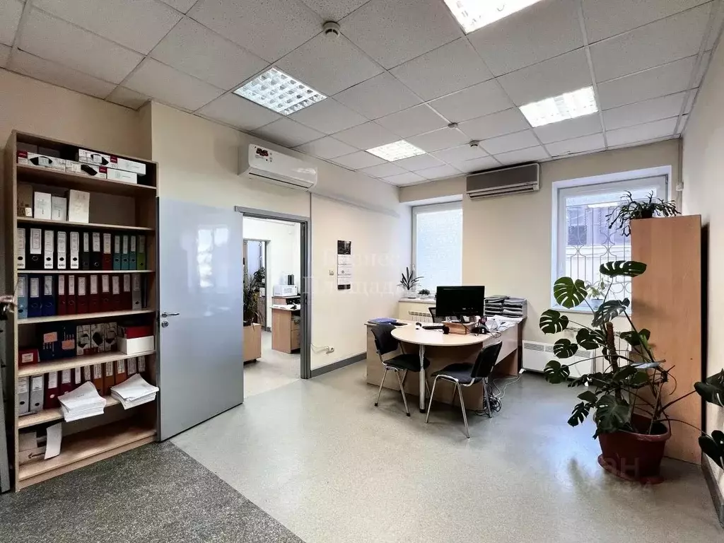 Офис в Ульяновская область, Ульяновск ул. Федерации, 4А (160 м) - Фото 1