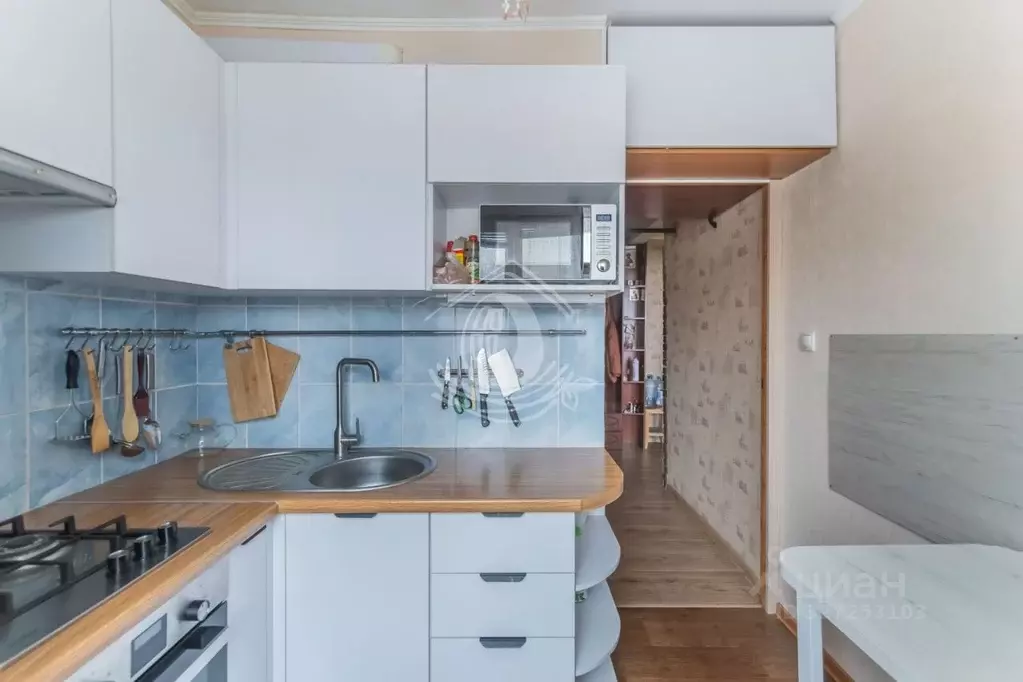 2-к кв. Алтайский край, Барнаул ул. Островского, 33 (44.6 м) - Фото 1