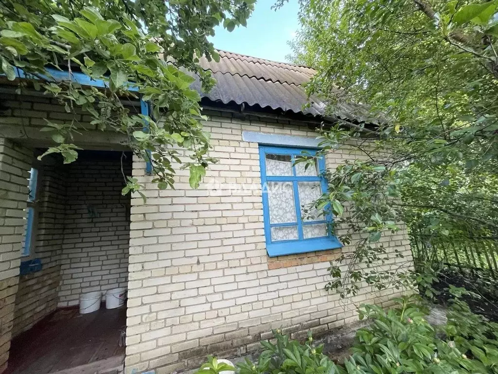 Дом в Пензенская область, Пензенский район, Воскресеновский сельсовет, ... - Фото 1