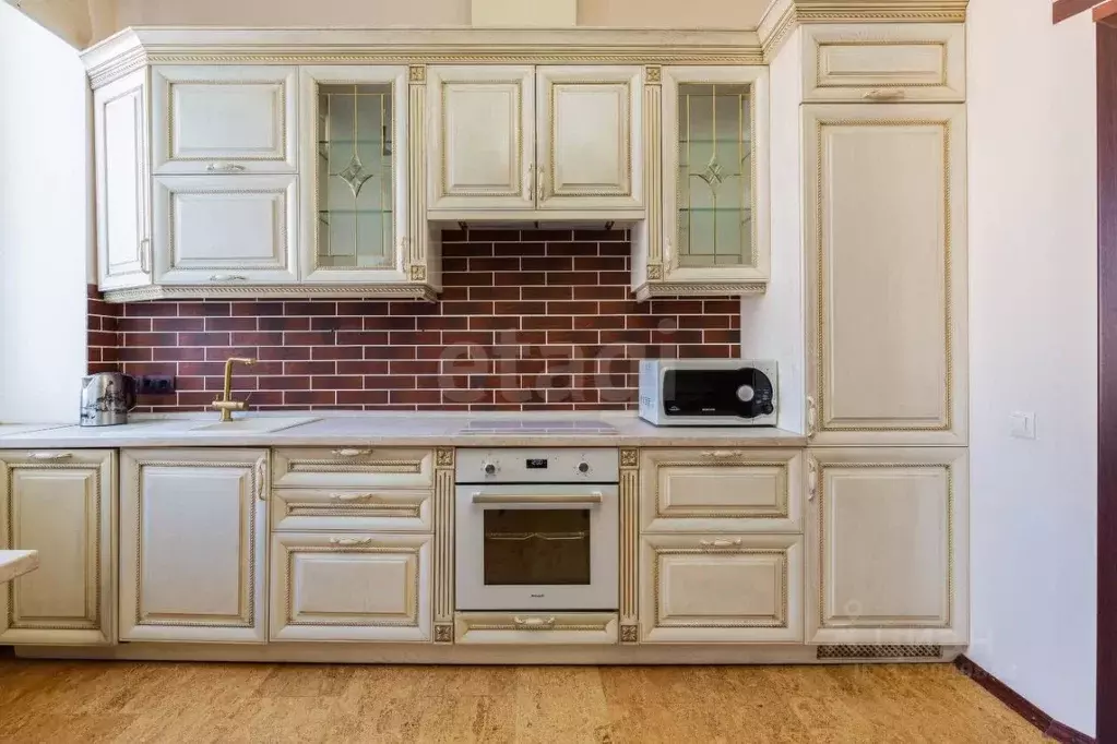 3-к кв. Ростовская область, Ростов-на-Дону просп. Чехова, 31/81 (80.0 ... - Фото 1