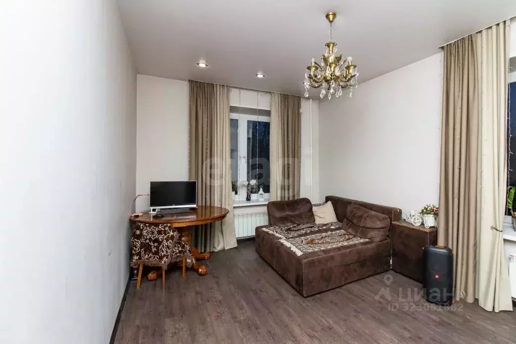 4-к кв. Красноярский край, Красноярск Транзитная ул., 54 (100.0 м) - Фото 1