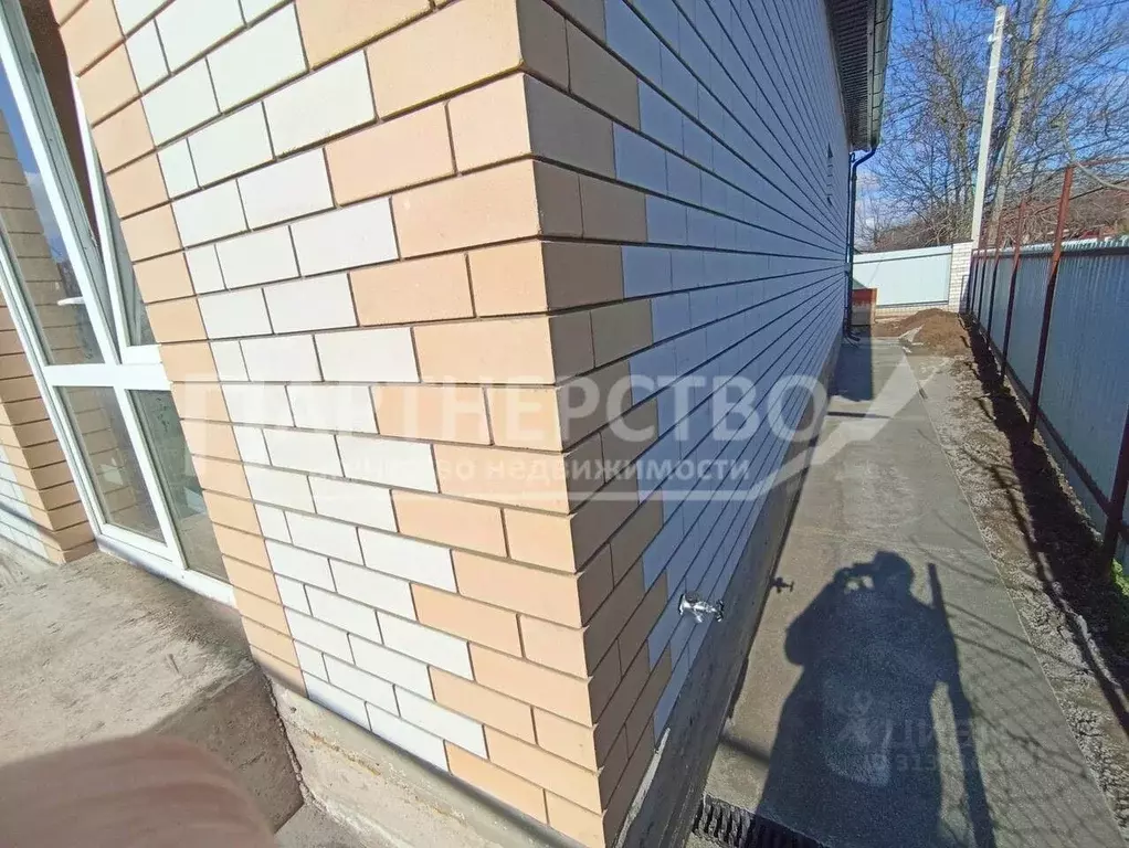 Дом в Краснодарский край, Северский район, Ильское городское ... - Фото 1