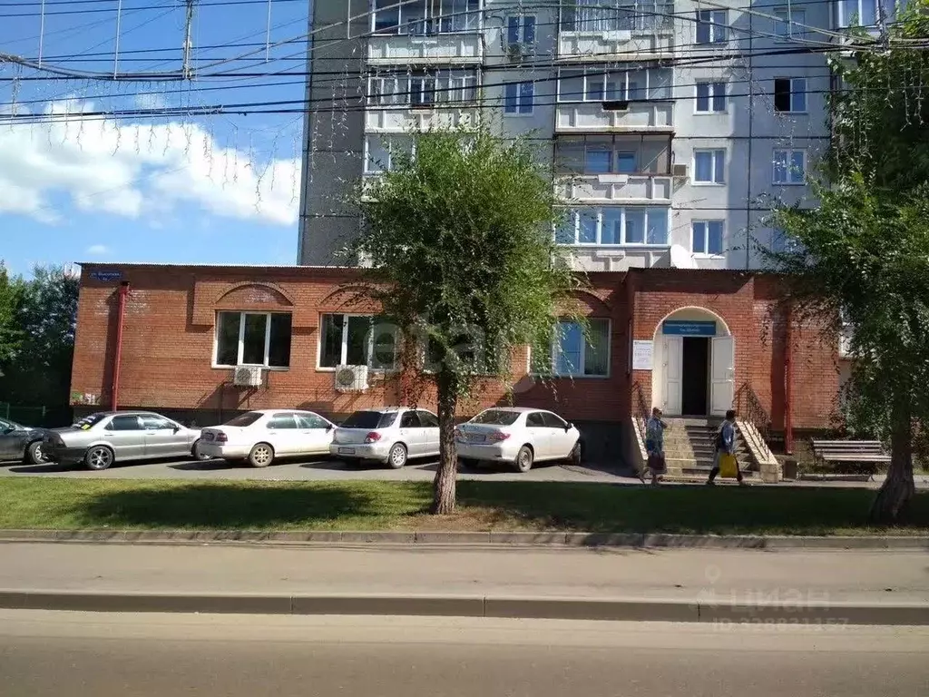 Офис в Красноярский край, Красноярск Высотная ул., 4а (274 м) - Фото 1