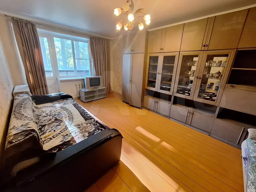 1-к. квартира, 31 м, 4/5 эт. - Фото 0