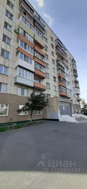 1-к кв. Курганская область, Курган Половинская ул., 10 (35.9 м) - Фото 1