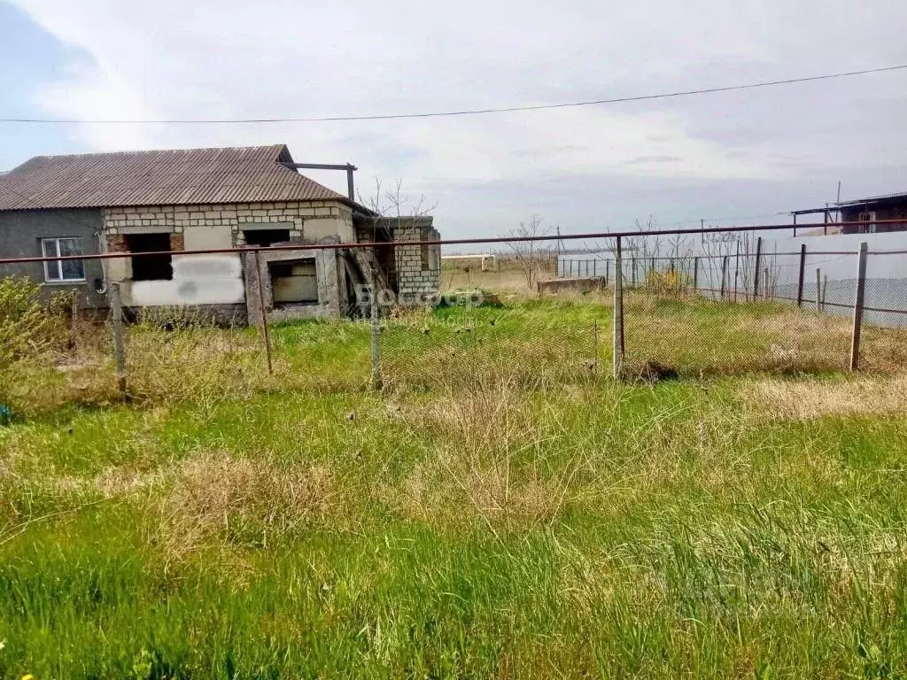 Участок в Крым, Кировское пгт ул. Вокзальная, 6 (8.0 сот.) - Фото 0