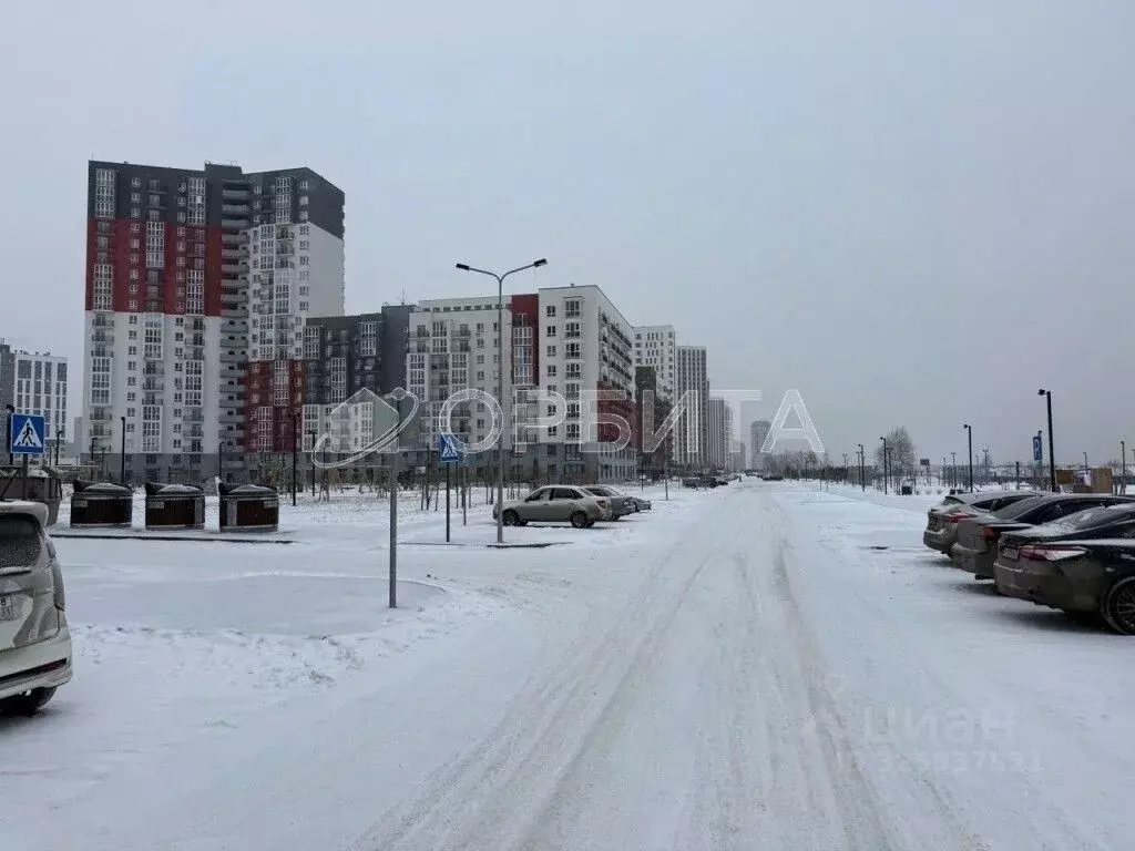 Студия Тюменская область, Тюмень ул. Краснооктябрьская, 16 (18.7 м) - Фото 1