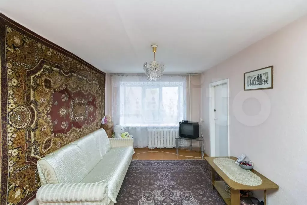 4-к. квартира, 60 м, 4/5 эт. - Фото 1