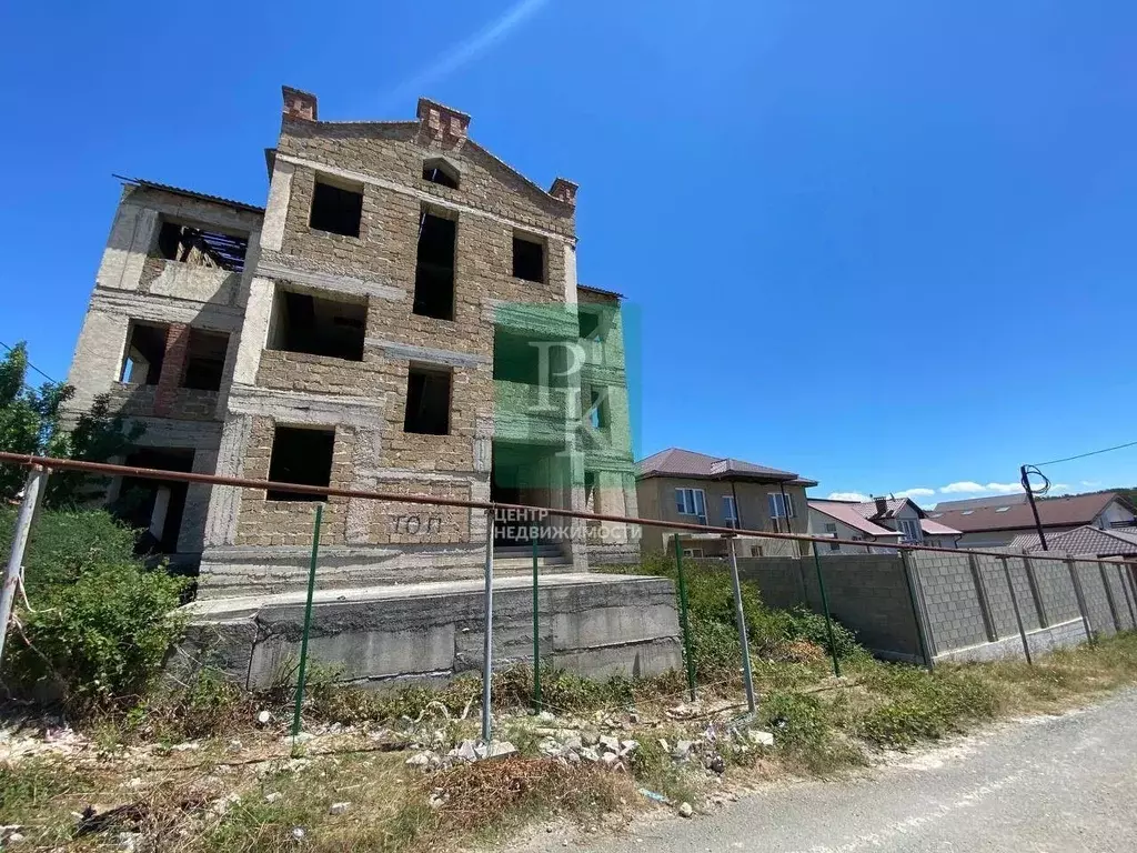 Дом в Севастополь ул. Киммерийская, 12 (500 м) - Фото 2