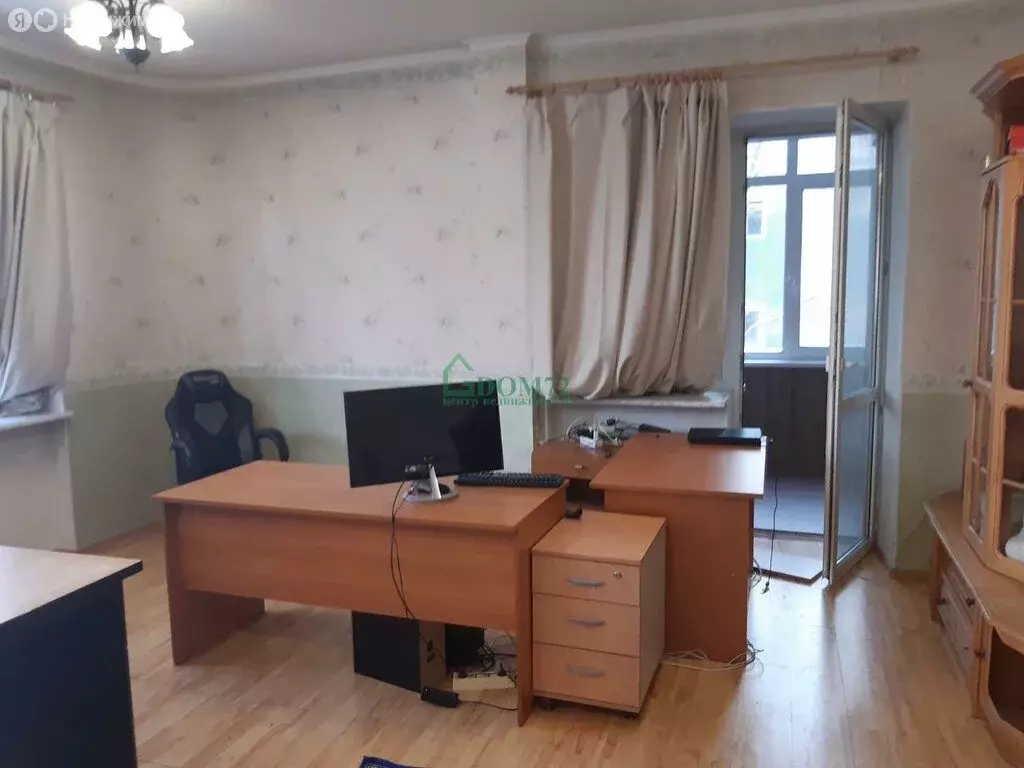 4-комнатная квартира: Тюмень, Холодильная улица, 85к1 (193.2 м) - Фото 2