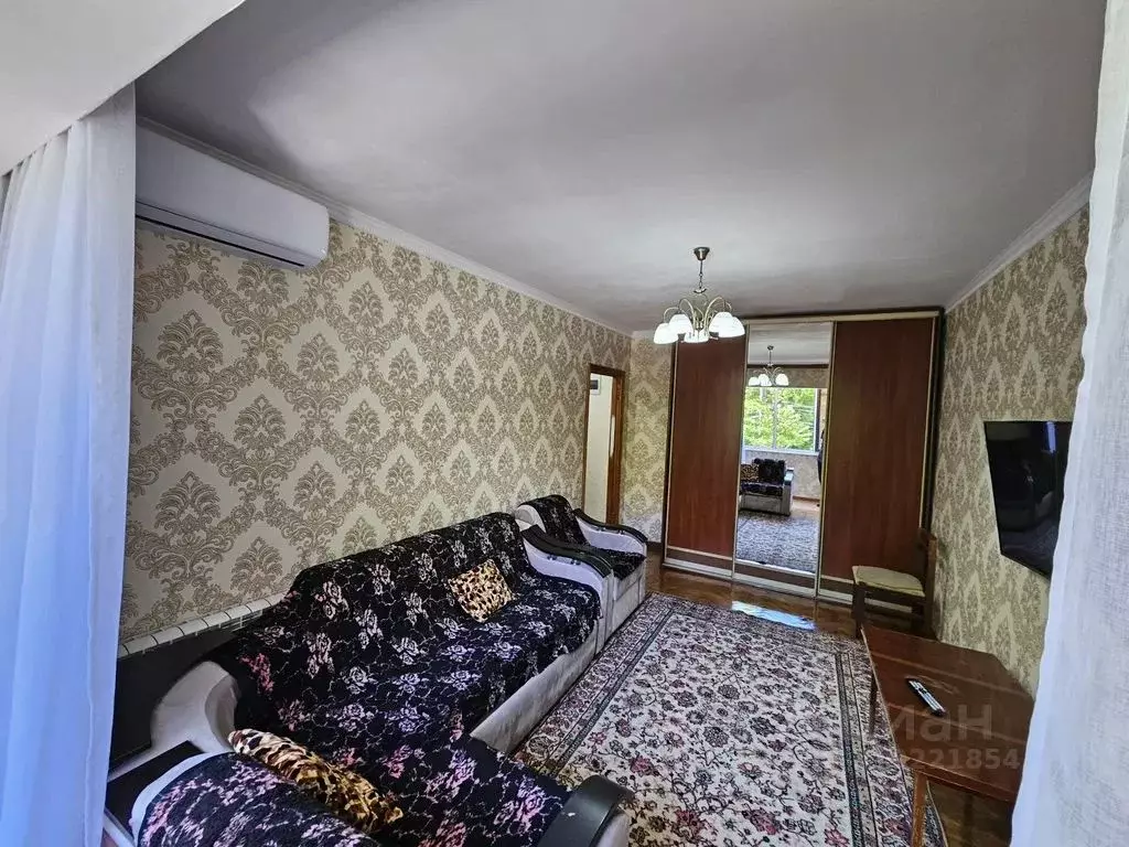 1-к кв. Дагестан, Махачкала ул. Братьев Нурбагандовых, 26 (40.0 м) - Фото 1