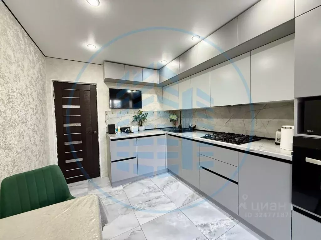 3-к кв. Ставропольский край, Ессентуки ул. Ермолова, 129Б (63.4 м) - Фото 2