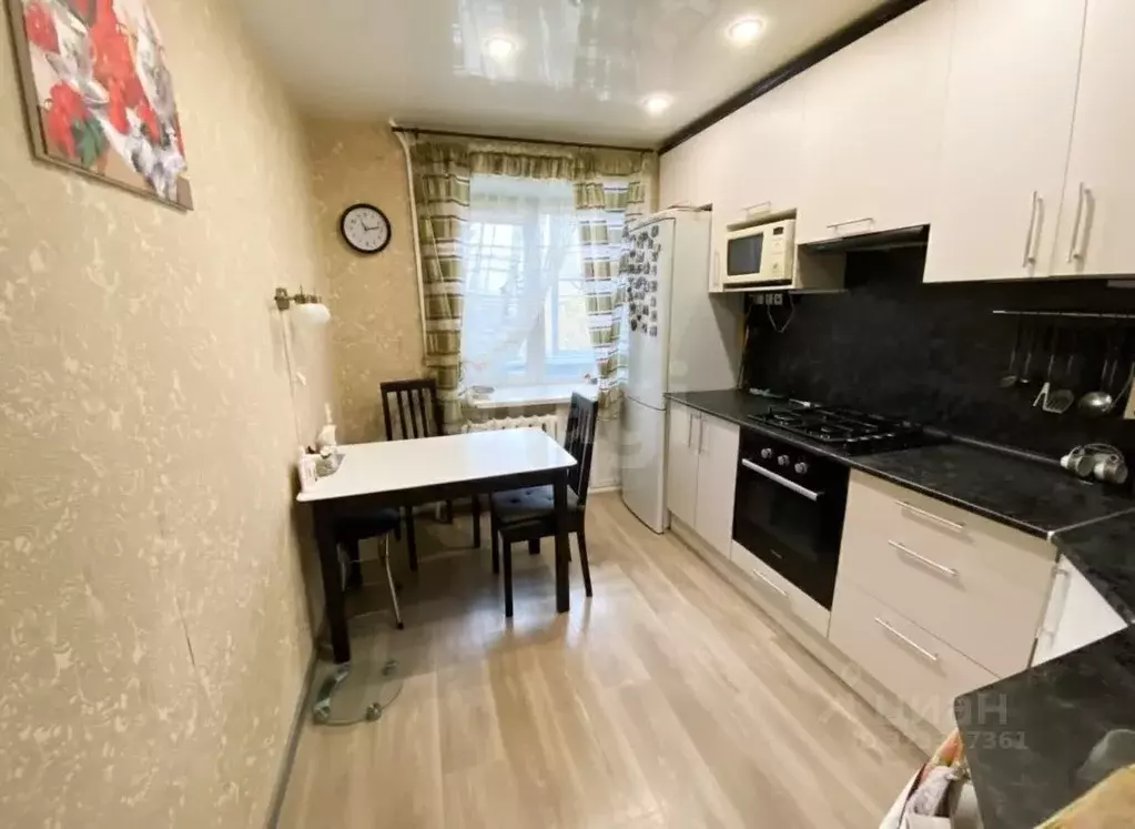 2-к кв. Ярославская область, Рыбинск просп. Серова, 5 (47.2 м) - Фото 1