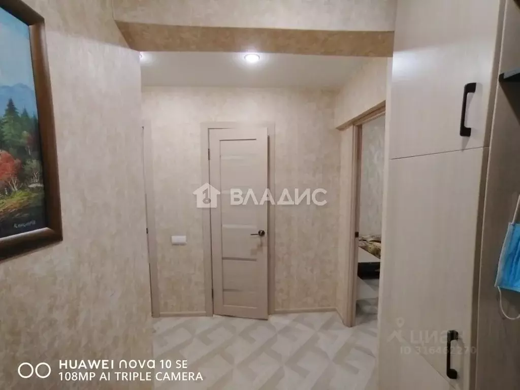 1-к кв. Иркутская область, Ангарск 19-й мкр, 9 (35.0 м) - Фото 0