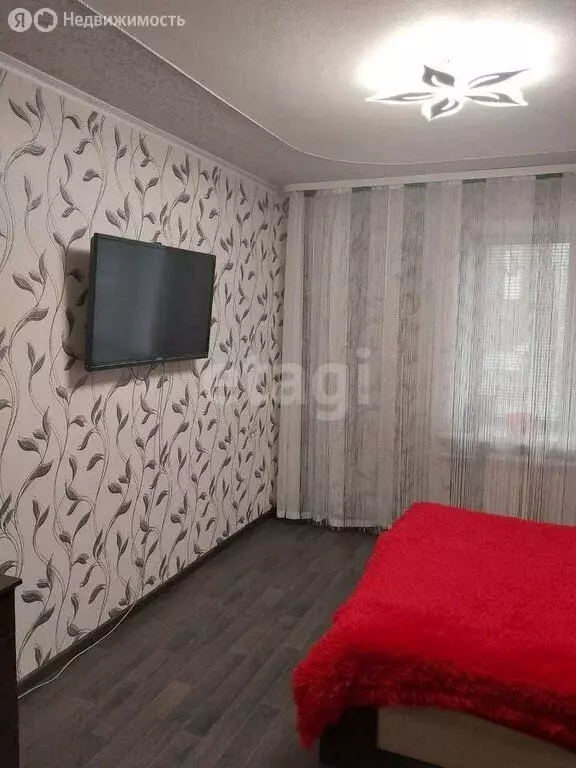 3-комнатная квартира: Тюмень, улица Ватутина, 20 (63.5 м) - Фото 0