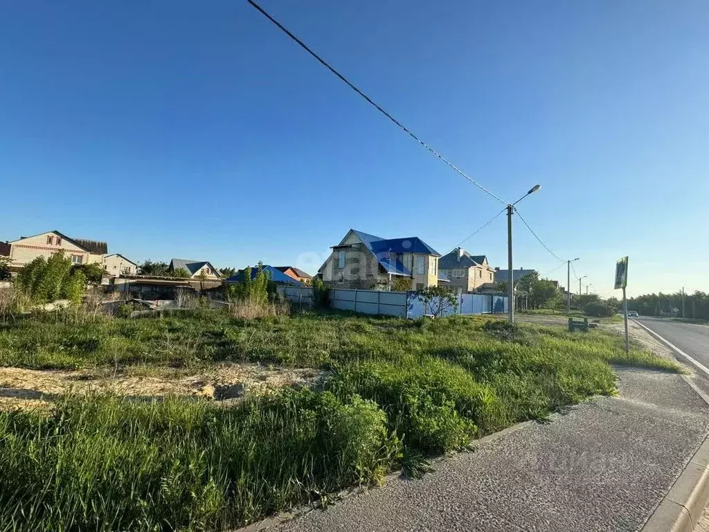 Участок в Белгородская область, Старооскольский городской округ, с. ... - Фото 0