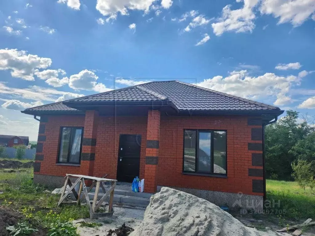 Дом в Белгородская область, Белгородский район, пос. Майский, ... - Фото 1