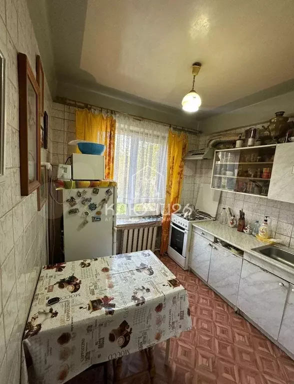 3-к. квартира, 60м, 5/5эт. - Фото 0