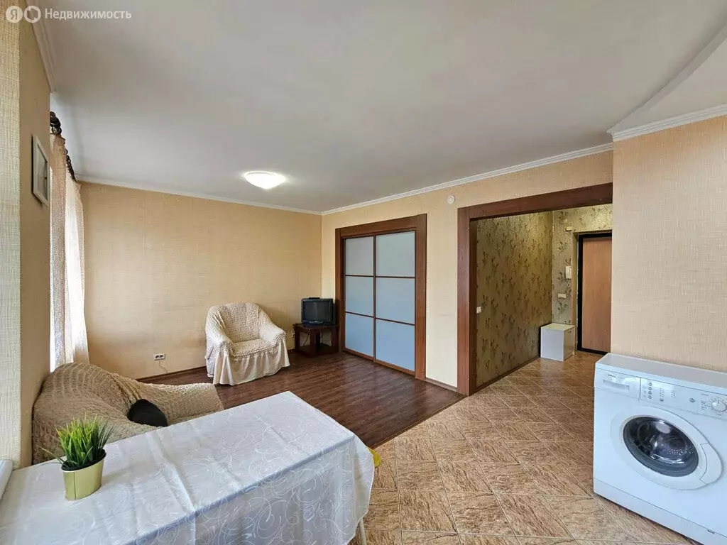 1-комнатная квартира: Киров, Солнечная улица, 37 (35 м) - Фото 0