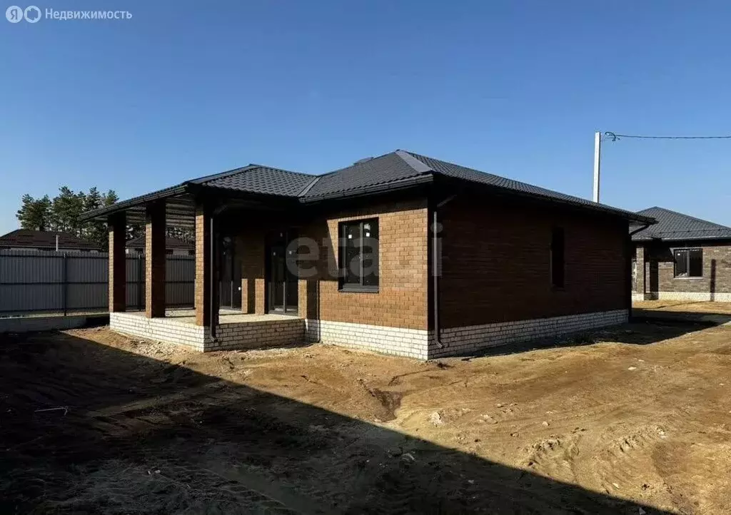 Дом в деревня Новоподклетное, улица Генерала Кривошеина (120 м) - Фото 2