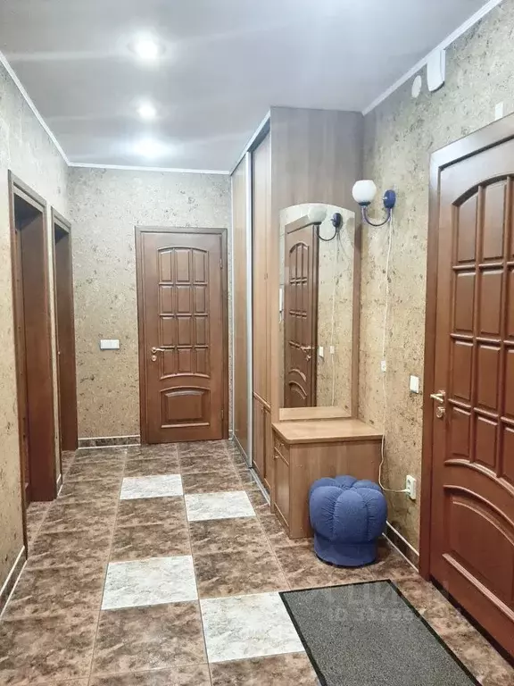 2-к кв. Кемеровская область, Кемерово ул. Терешковой, 22Б (90.0 м) - Фото 1