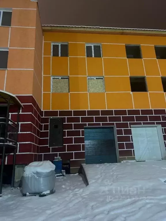 Таунхаус в Саха (Якутия), Якутск просп. Ленина, 55 (270 м) - Фото 1