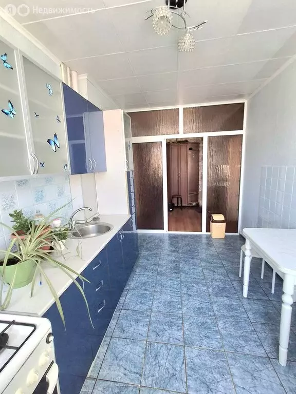 3-комнатная квартира: Республика Саха (Якутия), городской округ Жатай, ... - Фото 1