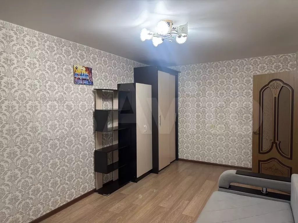 1-к. квартира, 35 м, 3/3 эт. - Фото 1