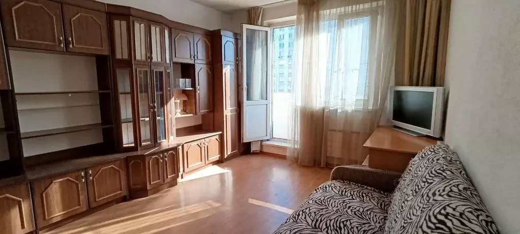 Квартира, 1 комната, 38 м - Фото 1