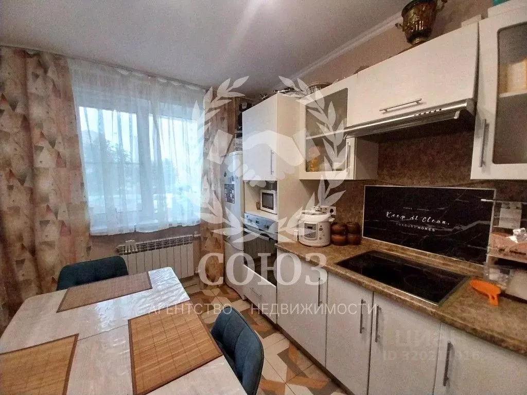 2-к кв. Калужская область, Калуга ул. 65 лет Победы, 33 (60.5 м) - Фото 1