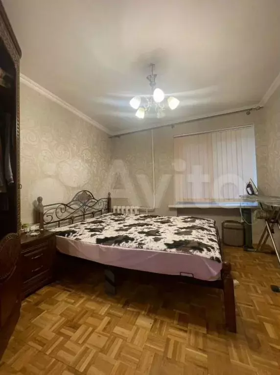 Комната 80 м в 3-к., 1/10 эт. - Фото 1