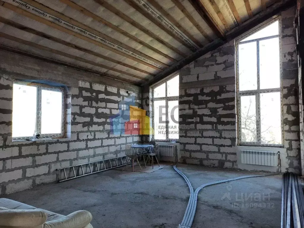 Дом в Тульская область, Тула городской округ, д. Волынь 30 (150 м) - Фото 1
