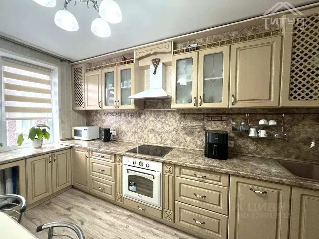 4-к кв. Алтайский край, Барнаул Ядерная ул., 2/5 (88.0 м) - Фото 1