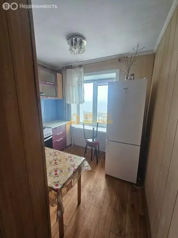 3-комнатная квартира: Холмск, Молодёжная улица, 17 (56.6 м) - Фото 1