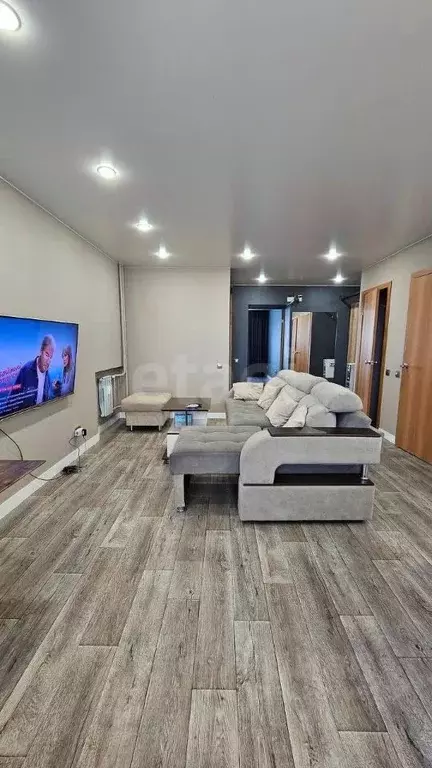 2-к кв. Амурская область, Благовещенск ул. Василенко, 12 (55.0 м) - Фото 0