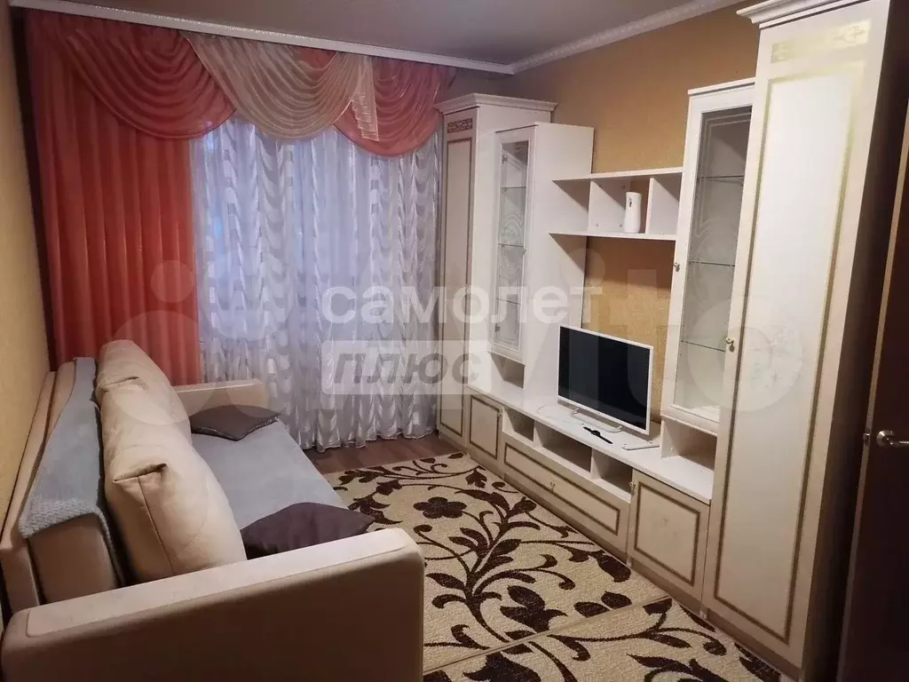 1-к. квартира, 35 м, 1/10 эт. - Фото 0