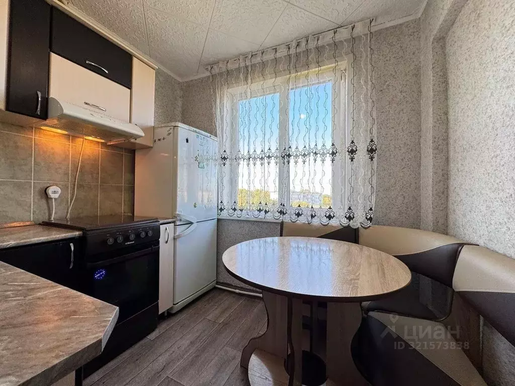 3-к кв. Алтайский край, Рубцовск Рубцовский просп., 11 (58.4 м) - Фото 1