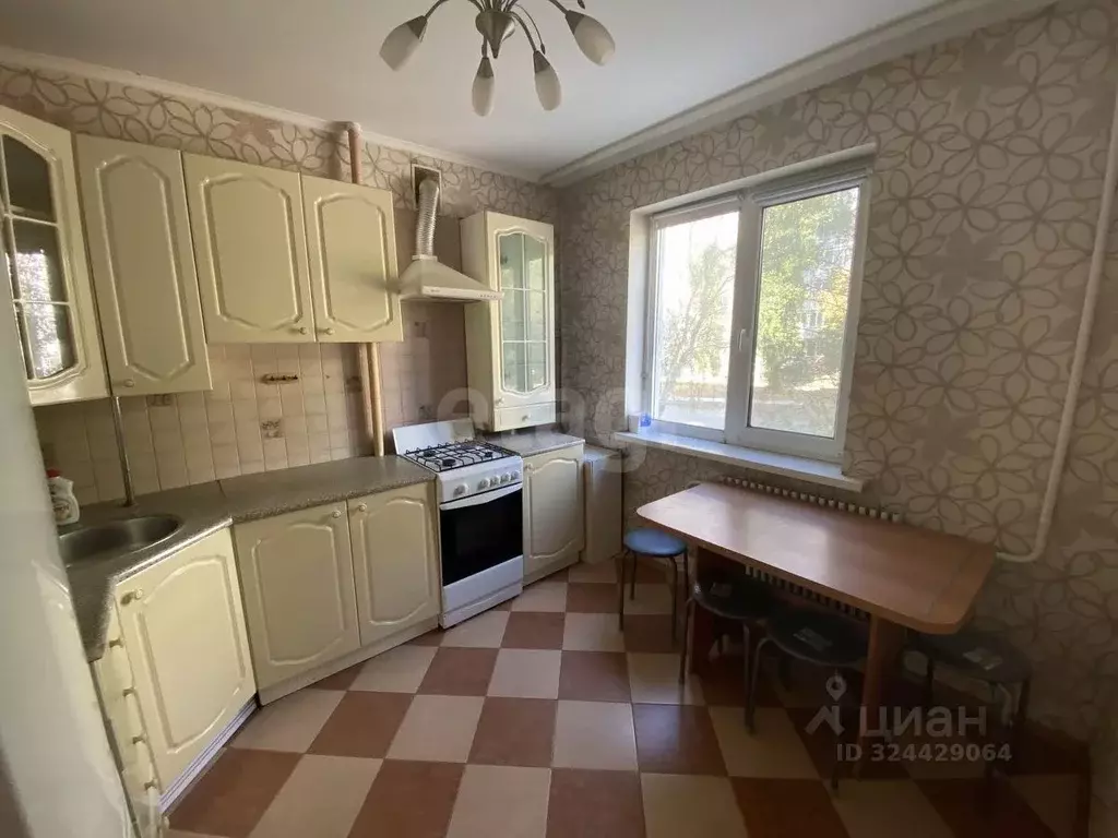 3-к кв. Саратовская область, Саратов Клиническая ул., 8/18 (56.5 м) - Фото 1