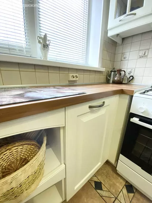 3-комнатная квартира: Курган, Комсомольская улица, 83 (63 м) - Фото 2