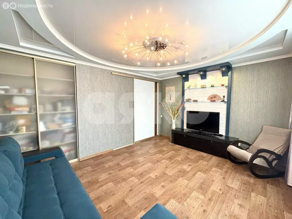 3-комнатная квартира: Нижнекамск, улица Баки Урманче, 9 (65.3 м) - Фото 2