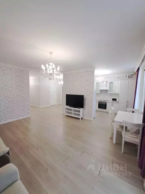 3-к кв. Астраханская область, Астрахань Донбасская ул., 3 (110.0 м) - Фото 2