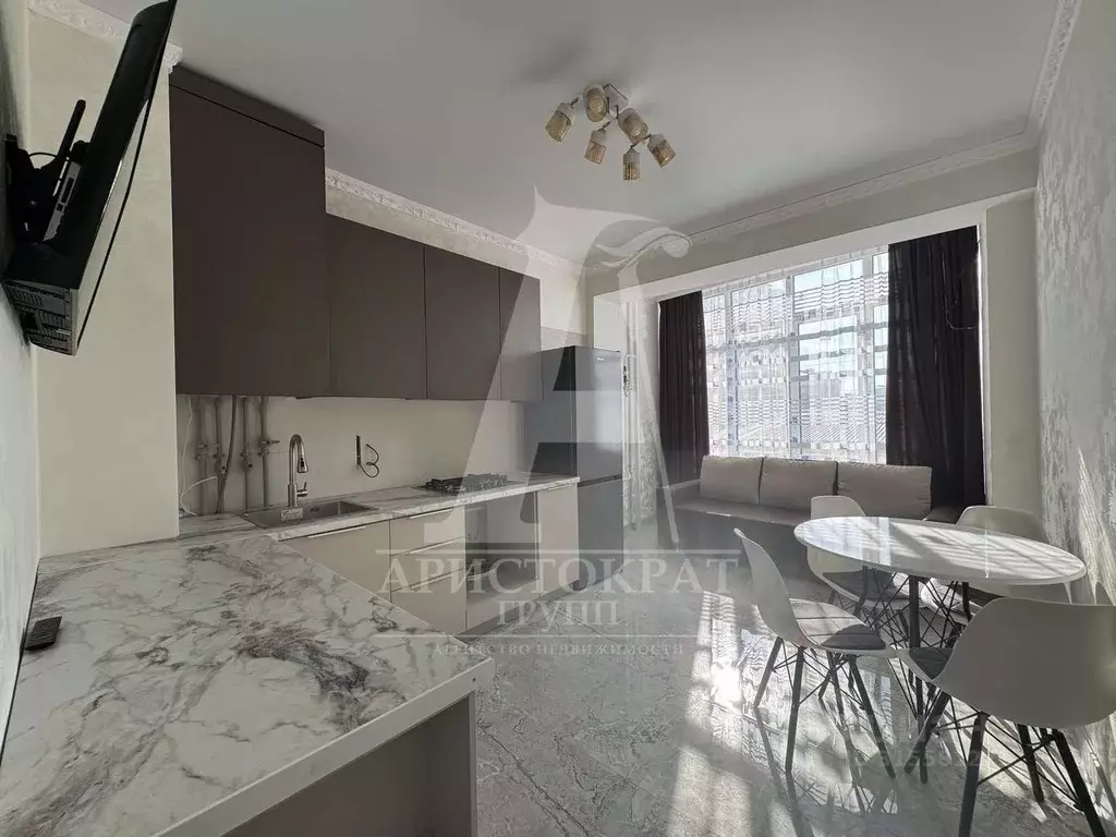 2-к кв. Ставропольский край, Ессентуки Никольская ул., 19к1 (64.0 м) - Фото 0